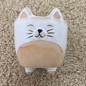 Charming Cat Planter - White and Tan